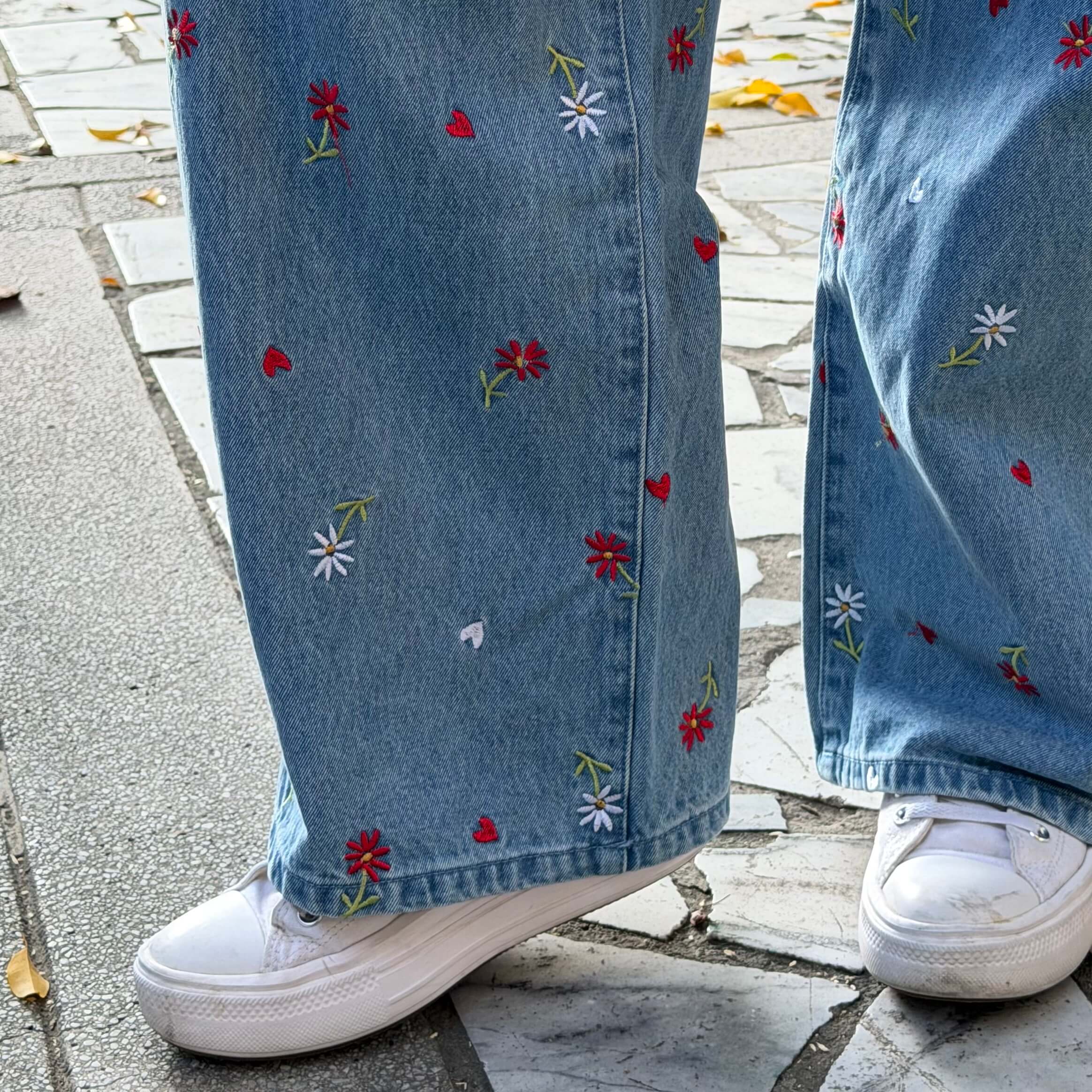 29" Inseam Jeans - Light Wash Meadow